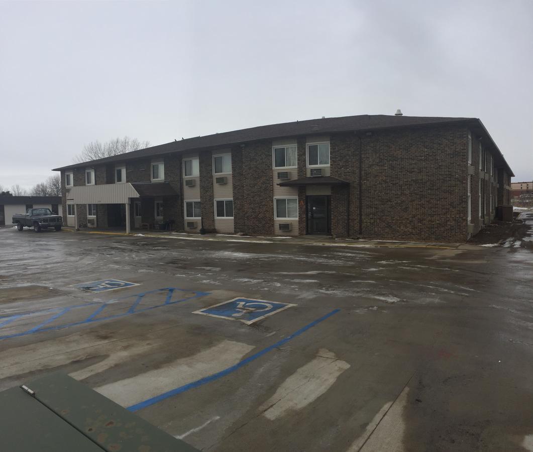 Travel Inn Dickinson Exterior foto